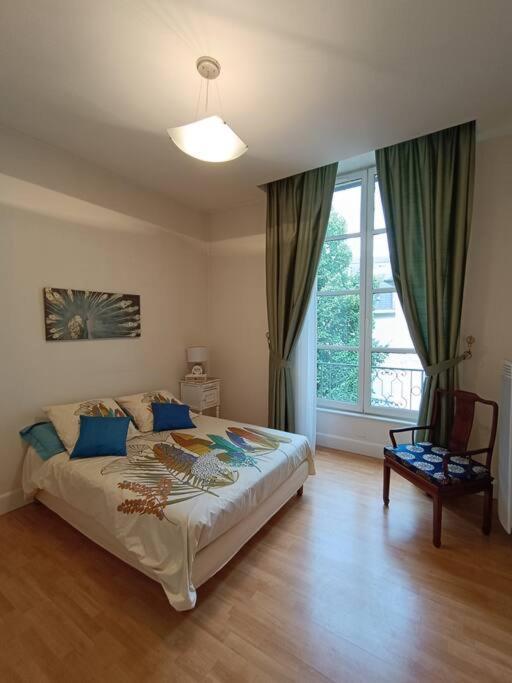 Hotel Le Remigny XVII Siecle Невер Экстерьер фото